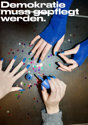 Plakat gegen Rechts von Carolyn Beyer, Laetitia Miso Schleking